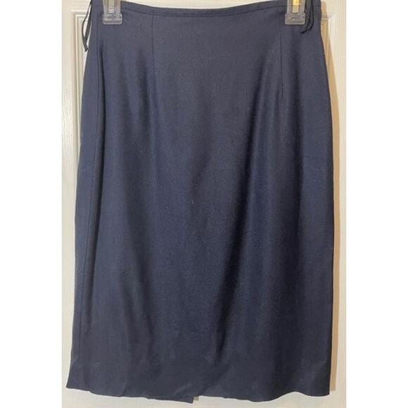 Liz Clairborne Pencil Skirt Size 6P Navy EUC - Picture 1 of 3